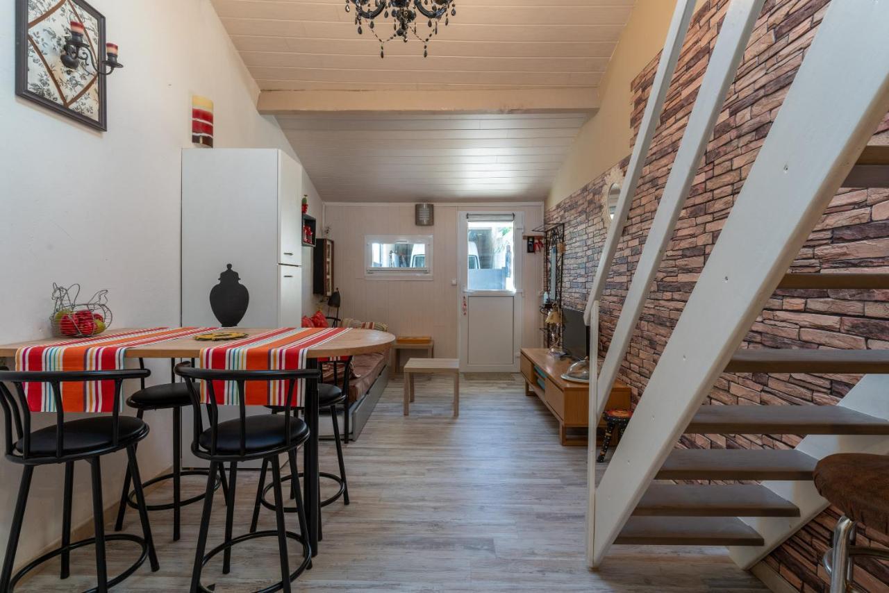 Appart Aux Portes De La Camargue Manduel ภายนอก รูปภาพ